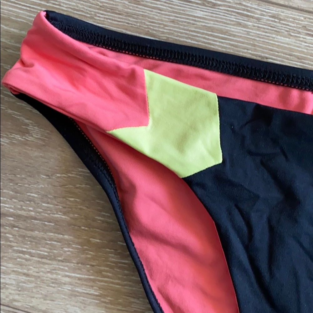 Two Piece Bikini - Picture 5 of 6